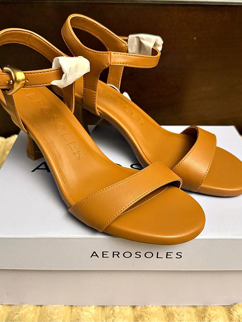 Aerosoles Divia Tan Ankle Strap Heels US 8M NWT
